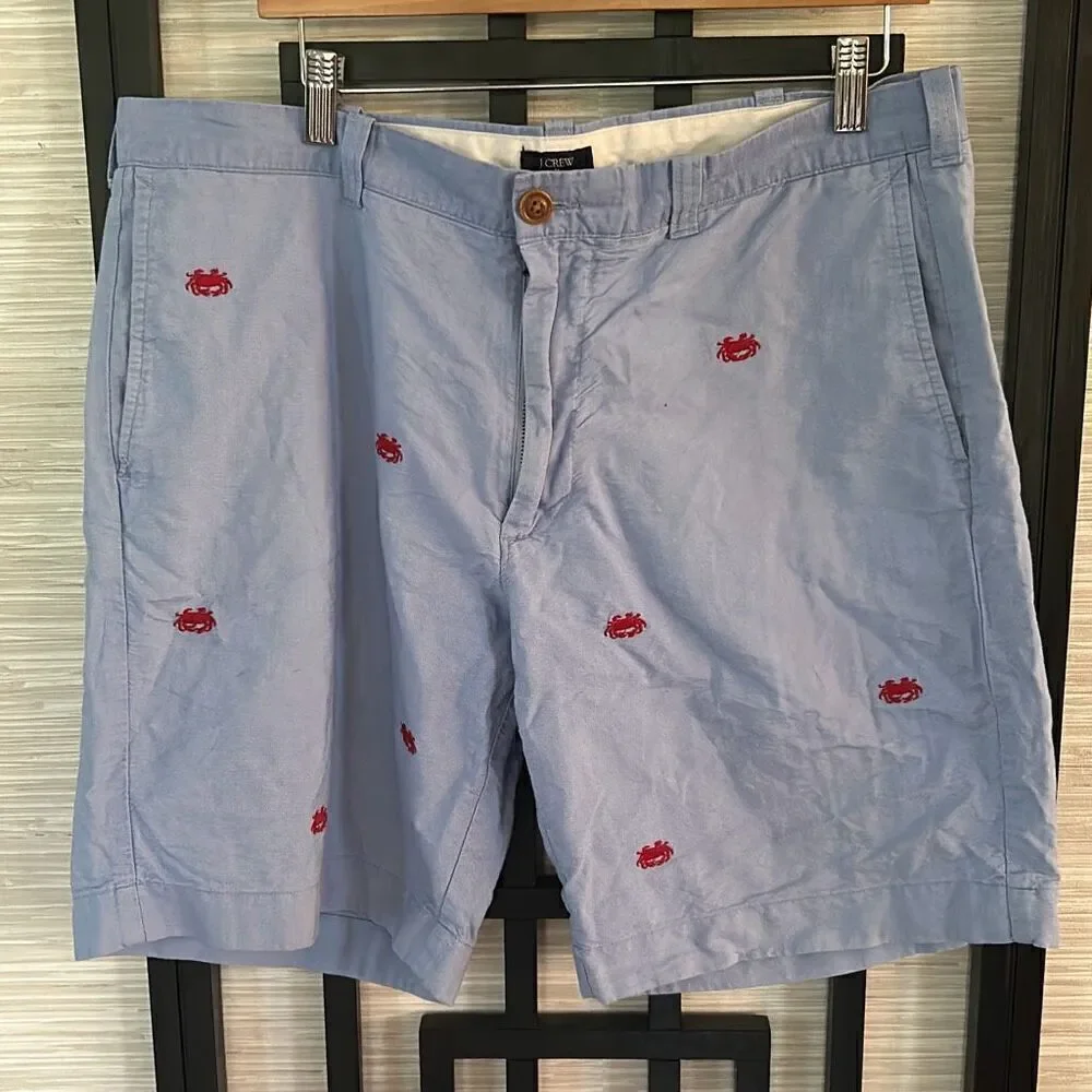 J crew blue and red crab embroidered sun washed Oxford shorts size 36